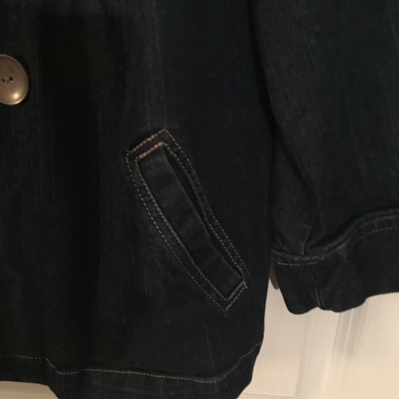 Jean Jacket - Picture 6 of 7